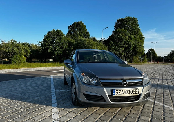 Opel Astra cena 12900 przebieg: 247621, rok produkcji 2004 z Barczewo małe 121